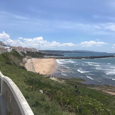 Konukevi Garden Estoril